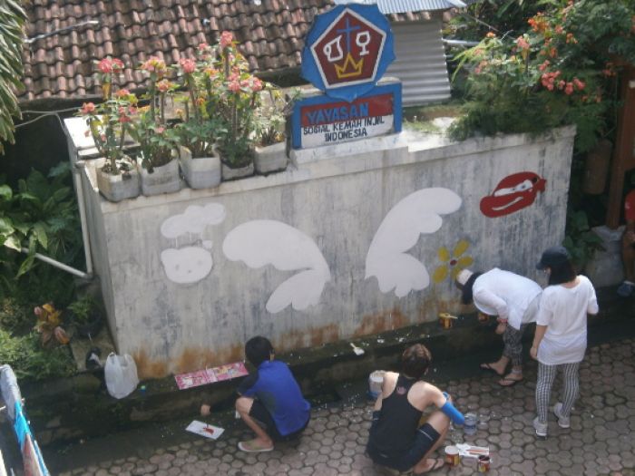 Honsanna Church from Korea visiting Panti Asuhan